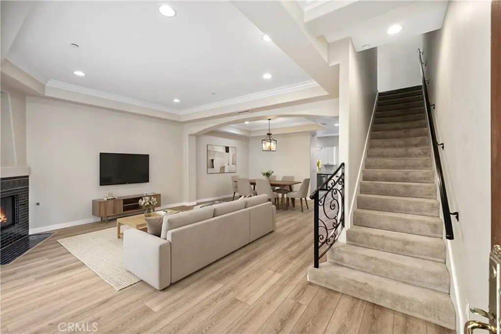 14535 Margate Street #13, Sherman Oaks, CA 91411 - Image #1