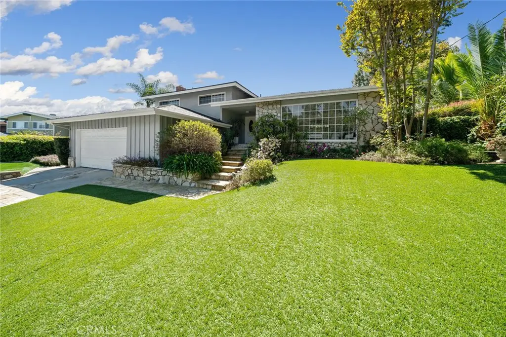 4420 Conchita Way, Tarzana, CA 91356 - Image #1