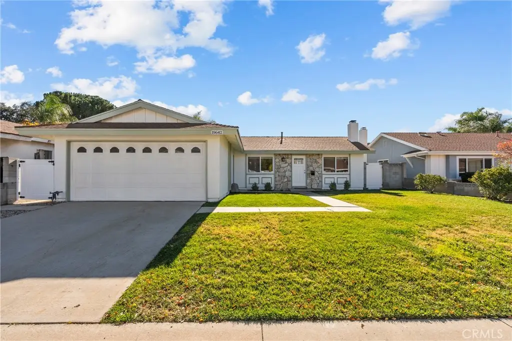 19642 Lonerock, Canyon Country, CA 91351 - #1