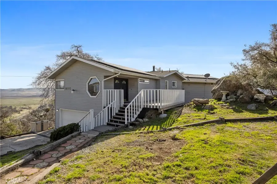 29300 Elkhorn Place, Tehachapi, CA 93561 - Image #3