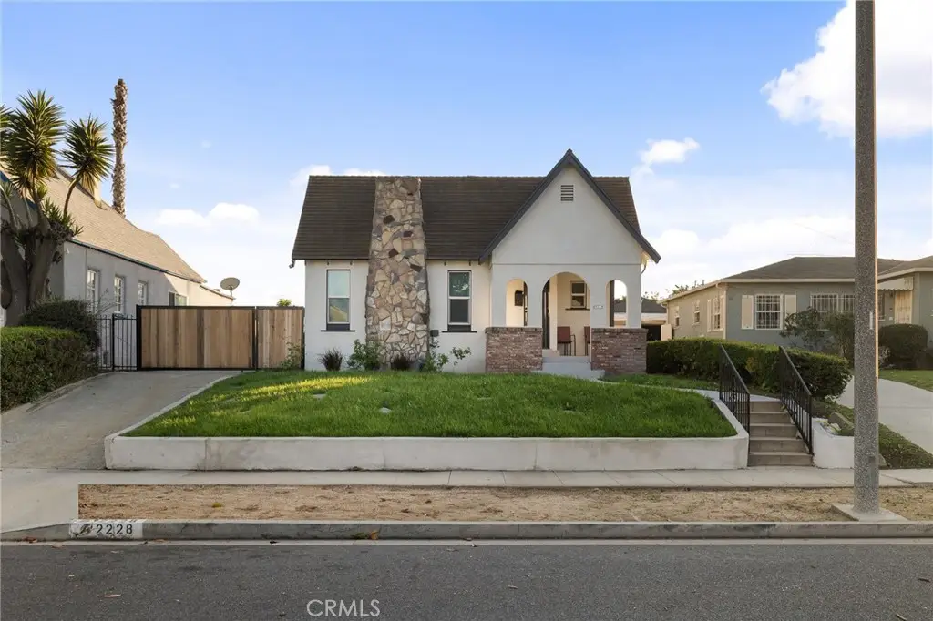 2228 W 78th Street, Inglewood, CA 90305 - #1