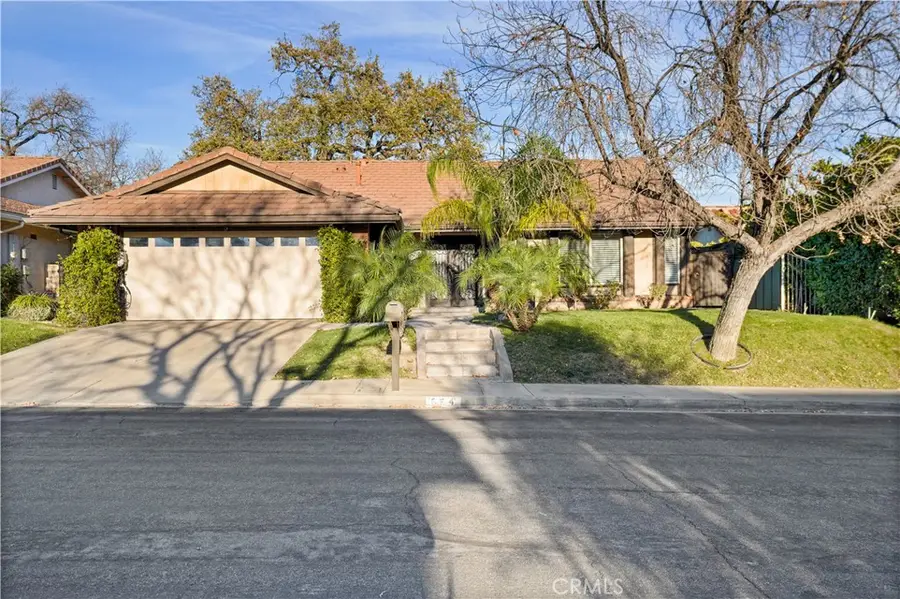 854 Rim Crest, Westlake Village, CA 91361 - Image #2