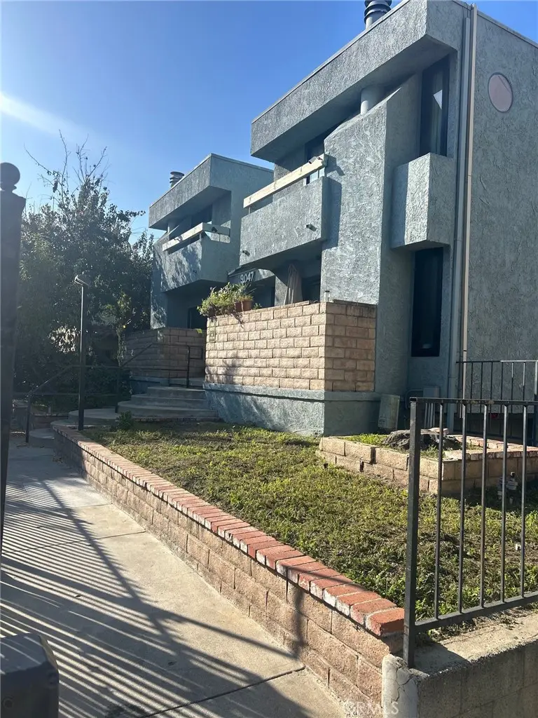 9047 Willis #5, Panorama City, CA 91402 - Image #1