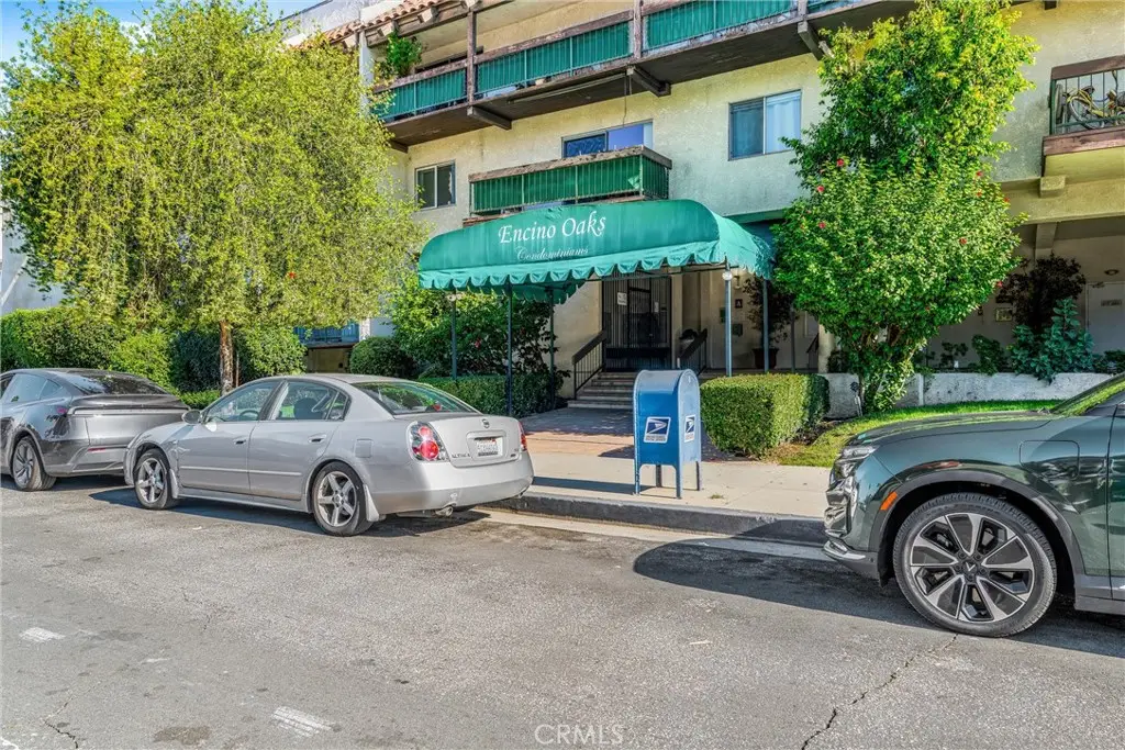 5460 White Oak #F303, Encino, CA 91316 - Image #1
