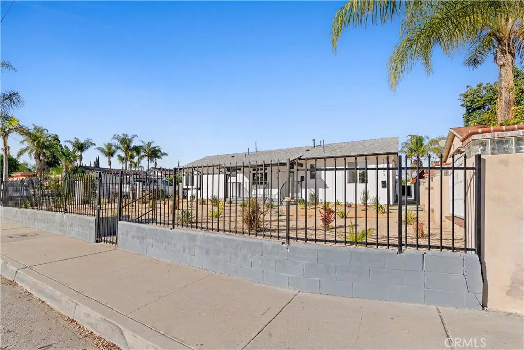 15141 Lassen, San Fernando, CA 91345 - Image #1