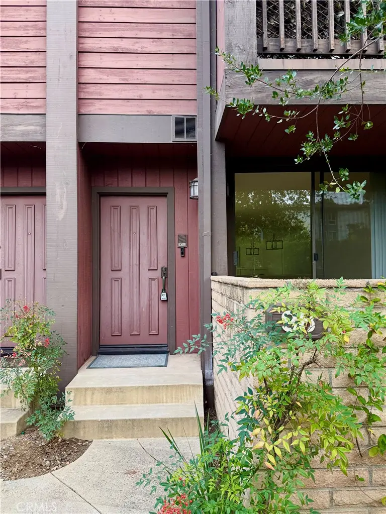 21930 Marylee #98, Woodland Hills, CA 91367 - Image #1