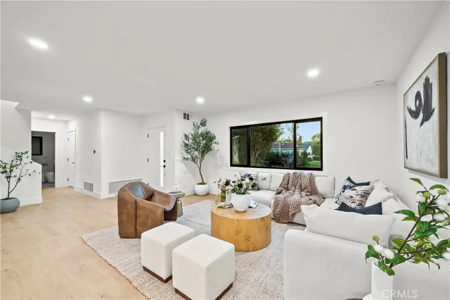 13925 Branton Place, Sherman Oaks, CA 91423 - #3