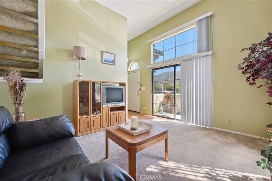 14325 Foothill Boulevard #34, Sylmar, CA 91342 - Image #3