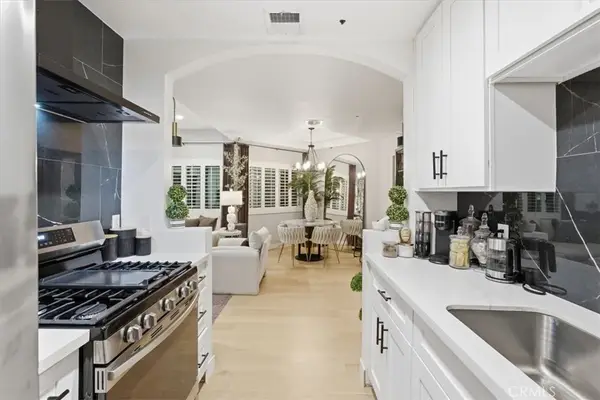 7236 Amigo #101, Reseda, CA 91335