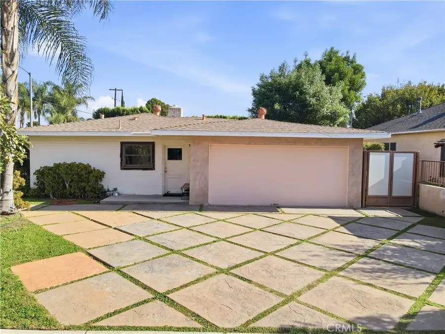 15022 Sylvan Street, Sherman Oaks, CA 91411 - #3