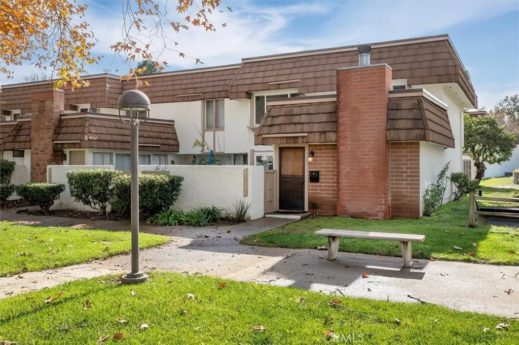 22238 James Alan #4, Chatsworth, CA 91311 - #1