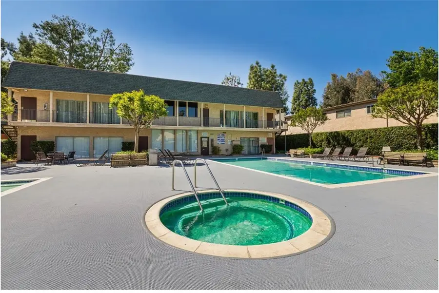 17143 Roscoe #2, Northridge, CA 91325 - Image #2