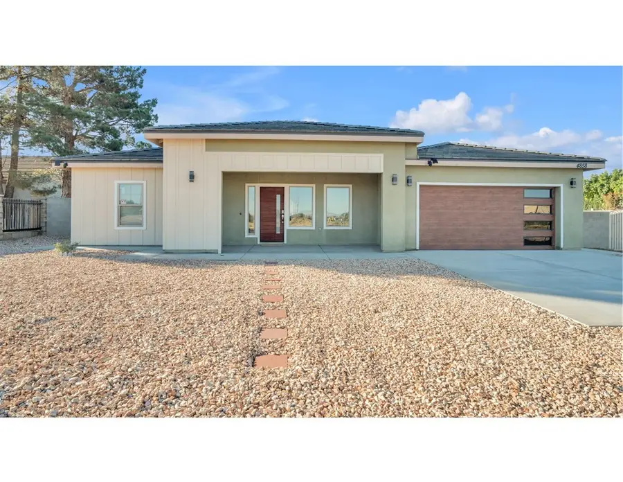 4858 L2, Quartz Hill, CA 93536 - #3