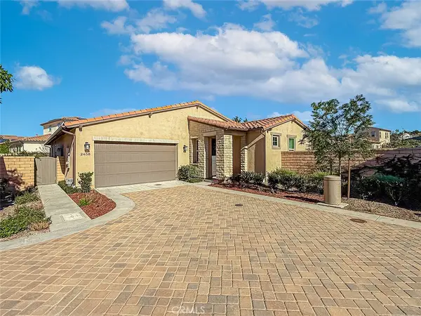 2458 Rondell, Camarillo, CA 93012