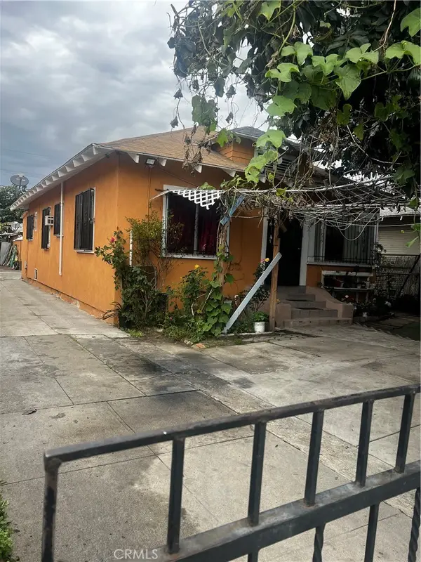 1221 W 38th, Los Angeles, CA 90037