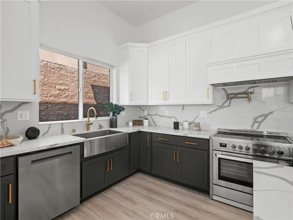 12515 Haleh Lane, Sylmar, CA 91342 - Image #1