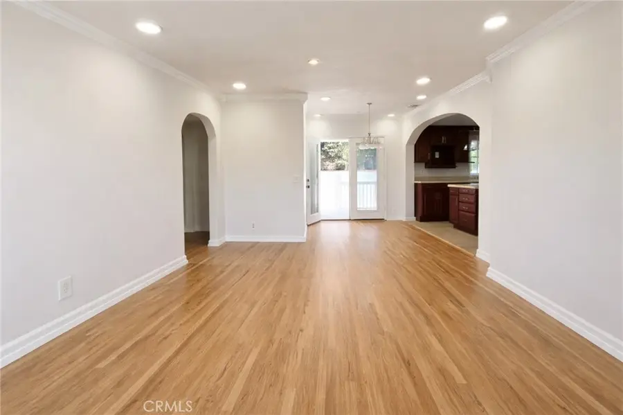 5001 Petit Ave, Encino, CA 91436 - Image #3