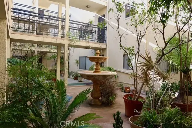 1236 N Columbus #16, Glendale, CA 91202 - #3