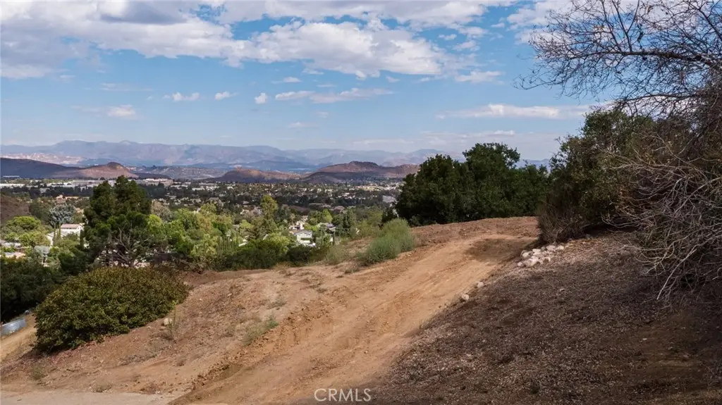 2 Dolin Lane, Newbury Park, CA 91320 - #1