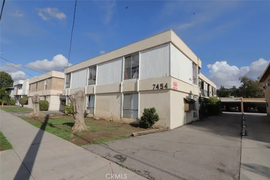 7454 Canby, Reseda, CA 91335 - Image #2