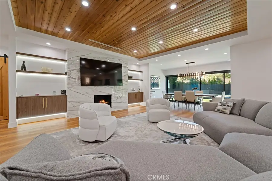 23103 Leonora, Woodland Hills, CA 91367 - #3