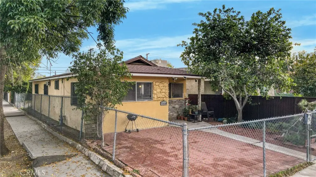 13150 Carl, Pacoima, CA 91331 - Image #1