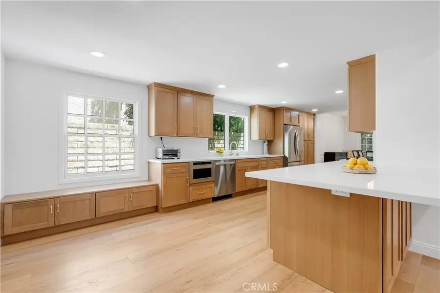 23024 Park Veneto, Calabasas, CA 91302 - Image #3