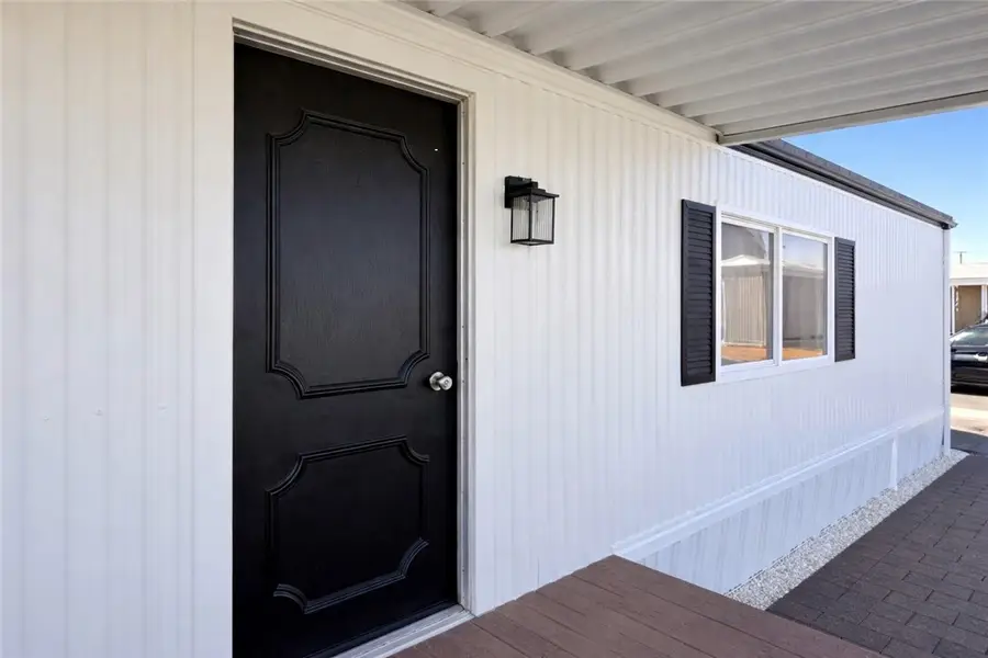 2140 Robin Avenue #2140A, Oxnard, CA 93033 - Image #2