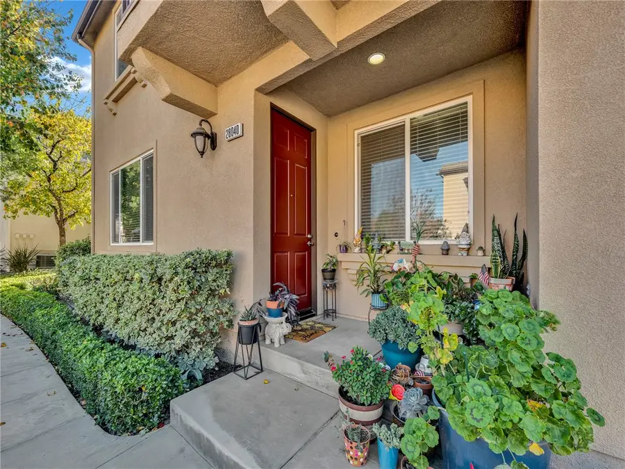 28040 Catherine, Santa Clarita, CA 91351 - Image #3