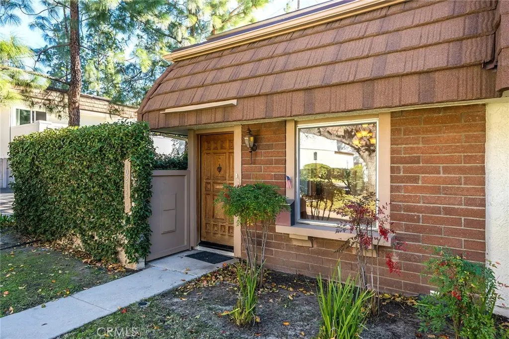 10214 Larwin Ave #7, Chatsworth, CA 91311 - #1