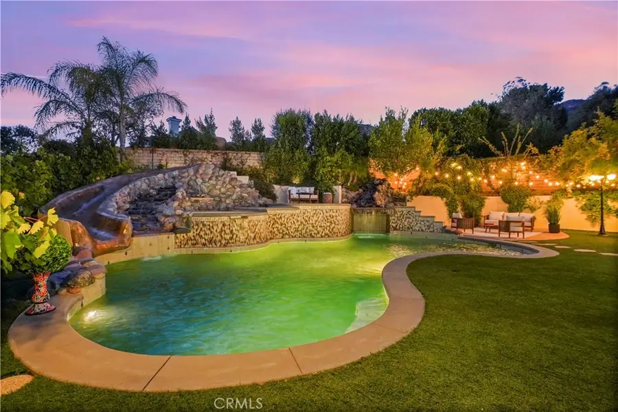 907 Deerhill Road, Oak Park, CA 91377 - Image #2