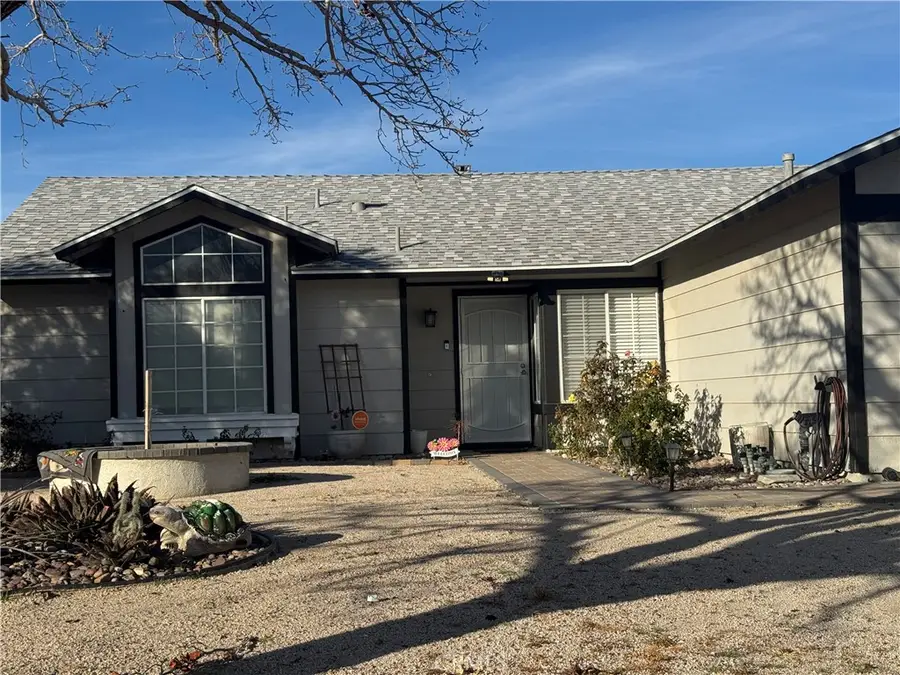 2071 Candice, Rosamond, CA 93560 - Image #3