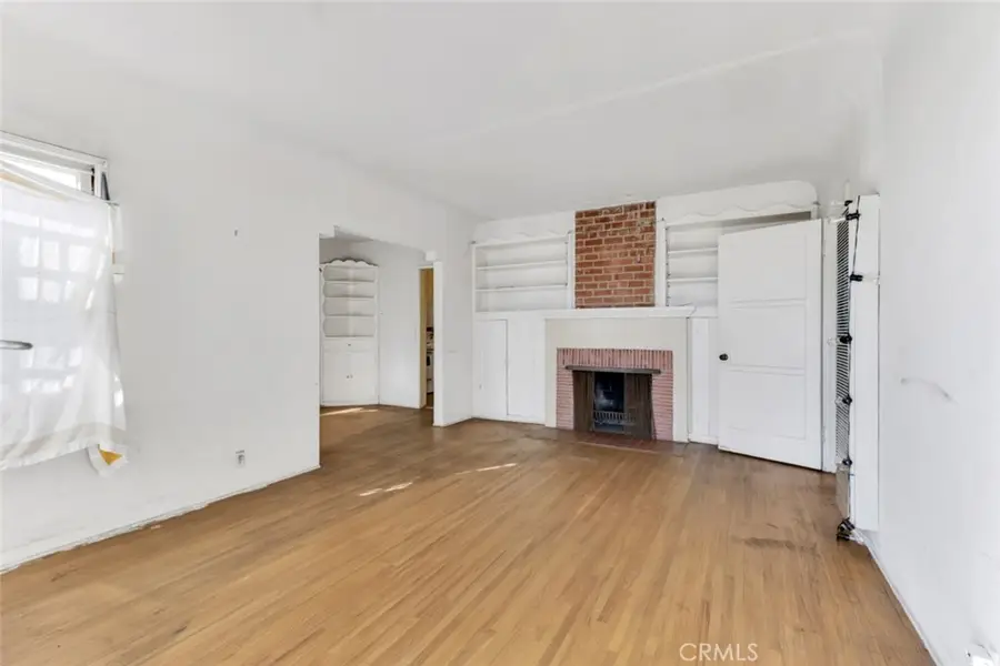 14047 Herron Street, Sylmar, CA 91342 - Image #3