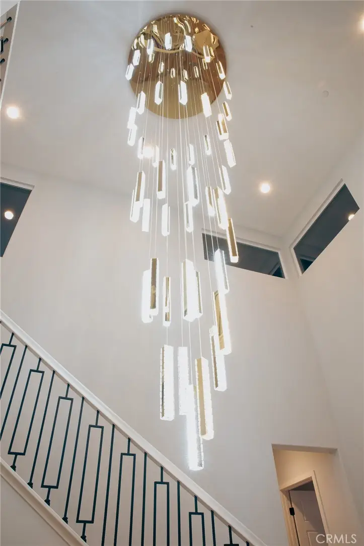 28618 Bloom, Saugus, CA 91350 - Image #2