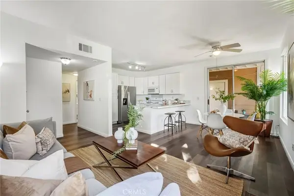 2426 Pleasant Way #E, Thousand Oaks, CA 91362