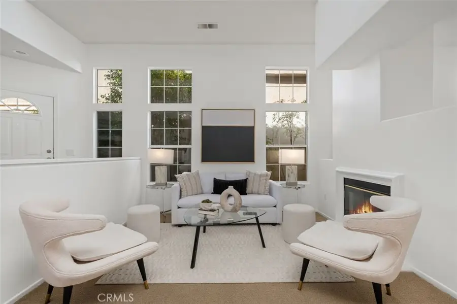 3015 E Avenida De Los Arboles, Thousand Oaks, CA 91362 - Image #2