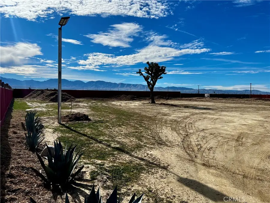171 Ste Vic Avenue Q2, Palmdale, CA 93591 - #3