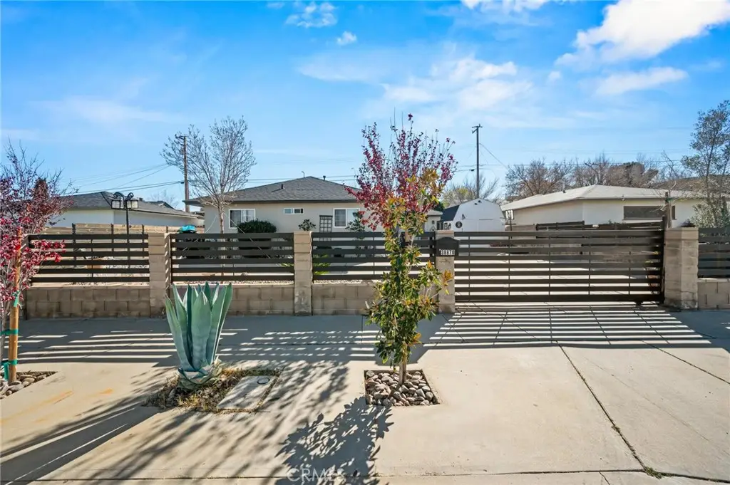 38870 Foxholm Drive, Palmdale, CA 93551 - Image #1