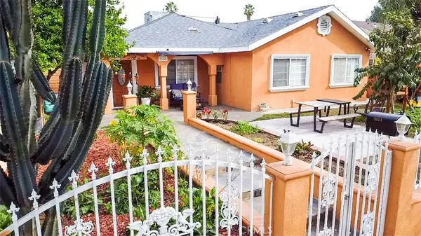 9654 Laurel Canyon, Arleta, CA 91331