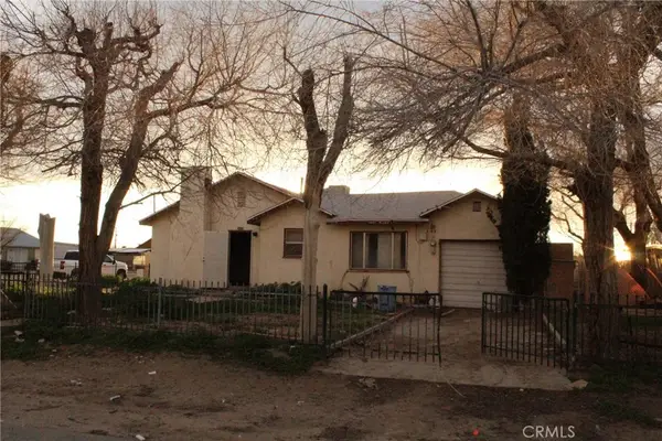 2901 Desert, Rosamond, CA 93560