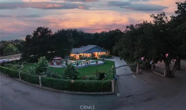 24713 Choke Cherry Lane, Newhall, CA 91321