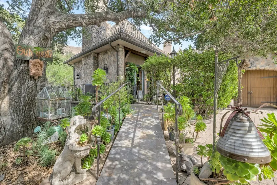 3439 Dorothy Road, Topanga, CA 90290 - #2