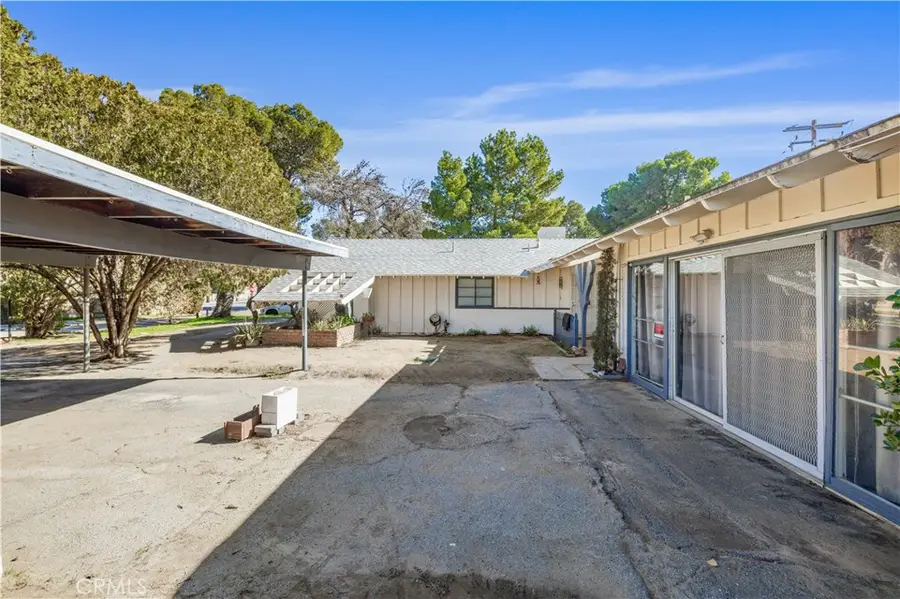 1118 E Avenue K, Lancaster, CA 93535 - #3