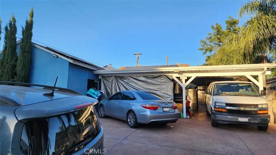 11338 Dronfield Avenue, Pacoima, CA 91331 - Image #3