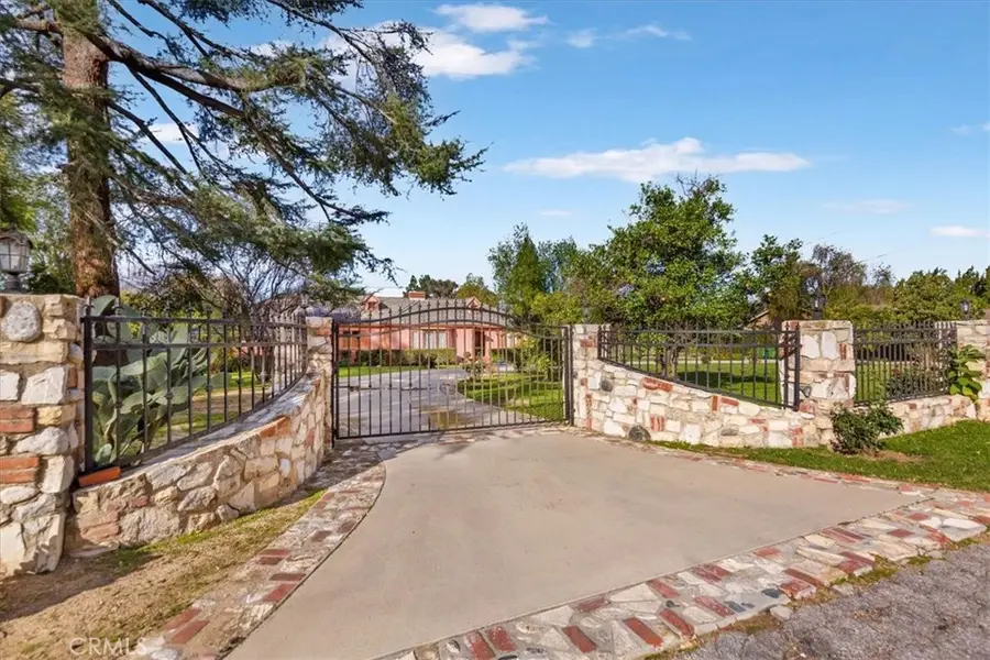 8547 Amestoy, Northridge, CA 91325 - Image #3