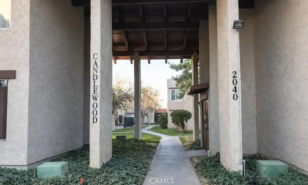 2040 W Avenue J13, Lancaster, CA 93536 - #1