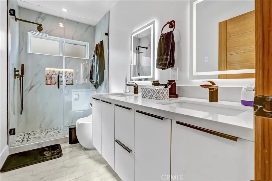 6900 Corbin Avenue, Reseda, CA 91335 - #3