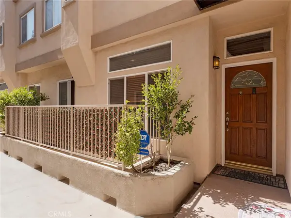 5242 Vesper #7, Sherman Oaks, CA 91411