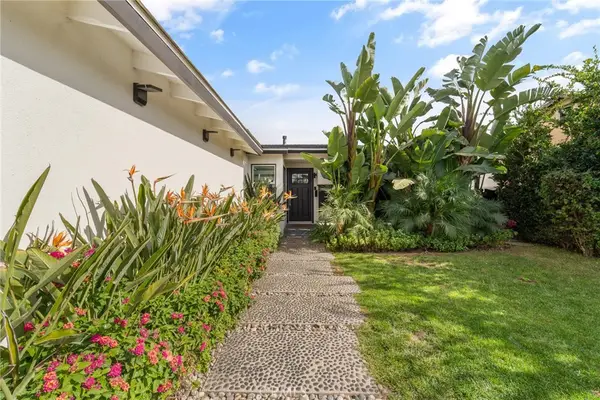 7316 Colbath, Van Nuys, CA 91405