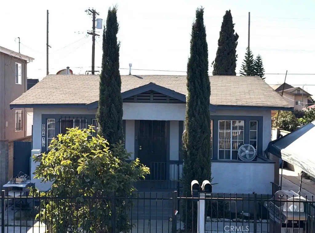 904 E 52nd, Los Angeles, CA 90011 - #1